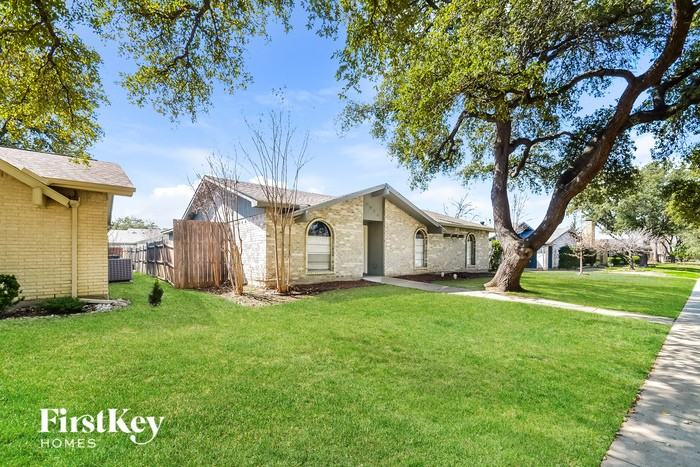 2026 Chestnut Rd - Photo 2 of 16