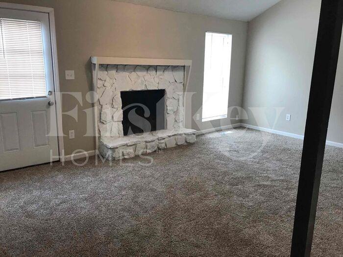 2662 Beaver Creek Xing - Photo 2 of 25