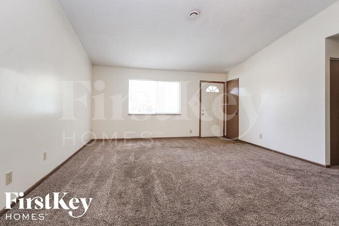 8611 Gandy Ct - Photo 2 of 15