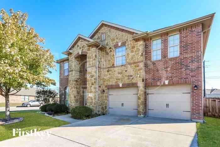 8868 Noontide Dr - Photo 2 of 15