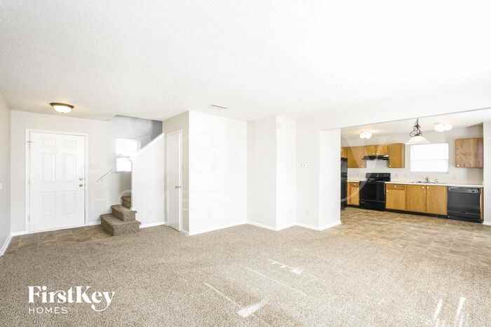 6321 Monteo Dr - Photo 3 of 14