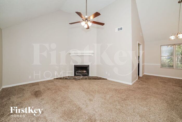 21 Angelo Rd - Photo 2 of 15