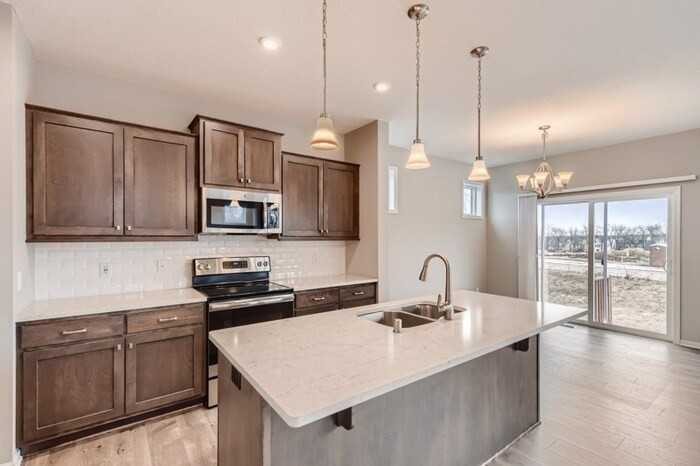 14264 River Hills Pkwy - Photo 3 of 18