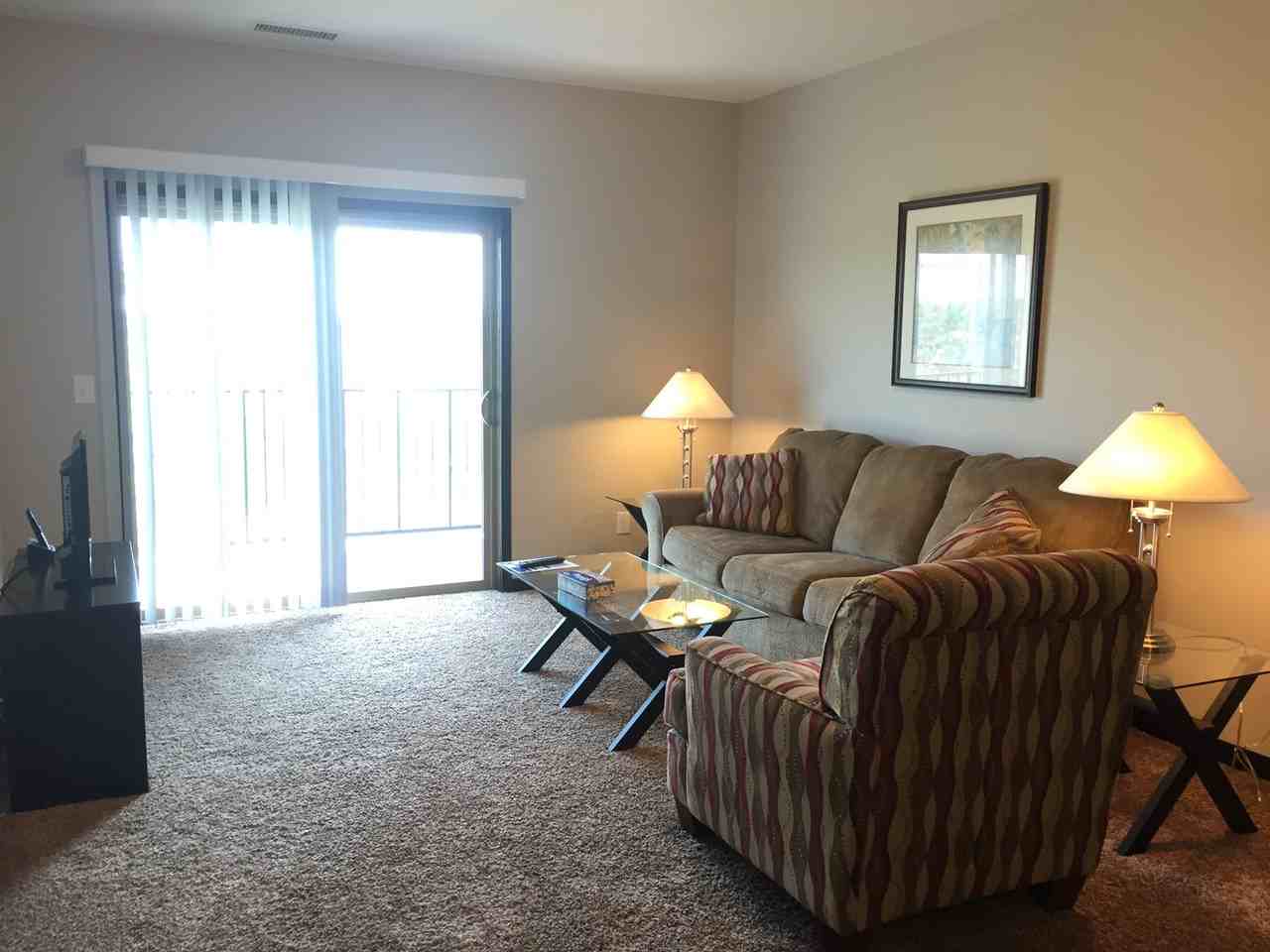 311 E Roosevelt Cir - Photo 6 of 38