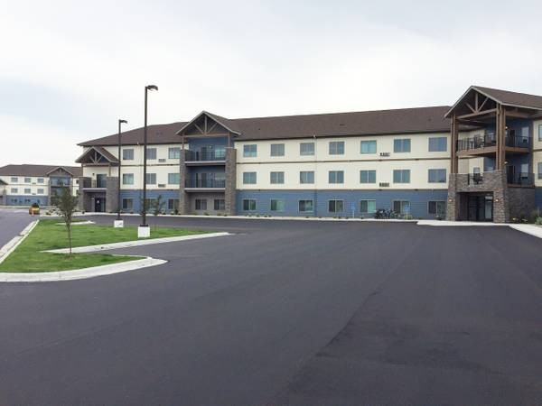 311 E Roosevelt Cir - Photo 2 of 41