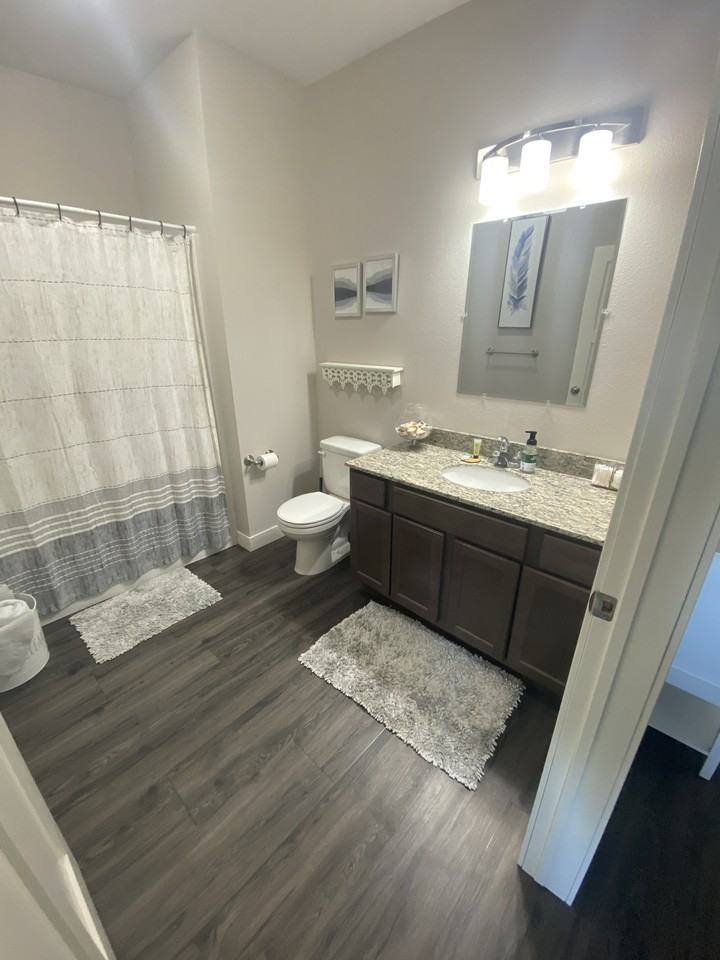 161 Roosevelt Cir #404 - Photo 5 of 29