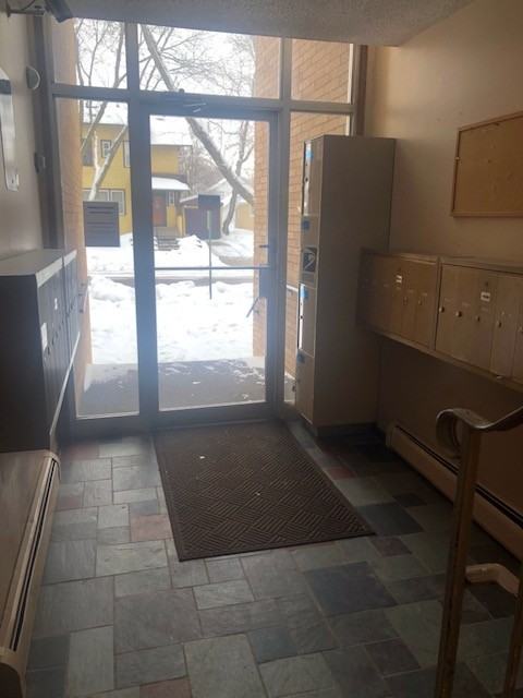 408 State St #101 - Photo 3 of 9