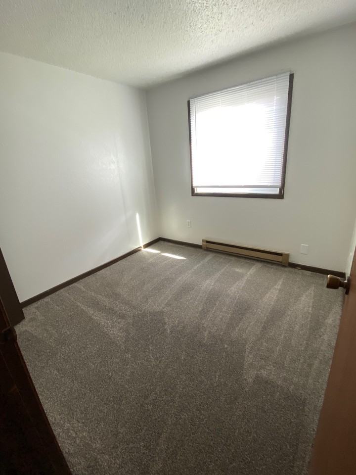 203 1st St N #3 - Photo 6 of 16