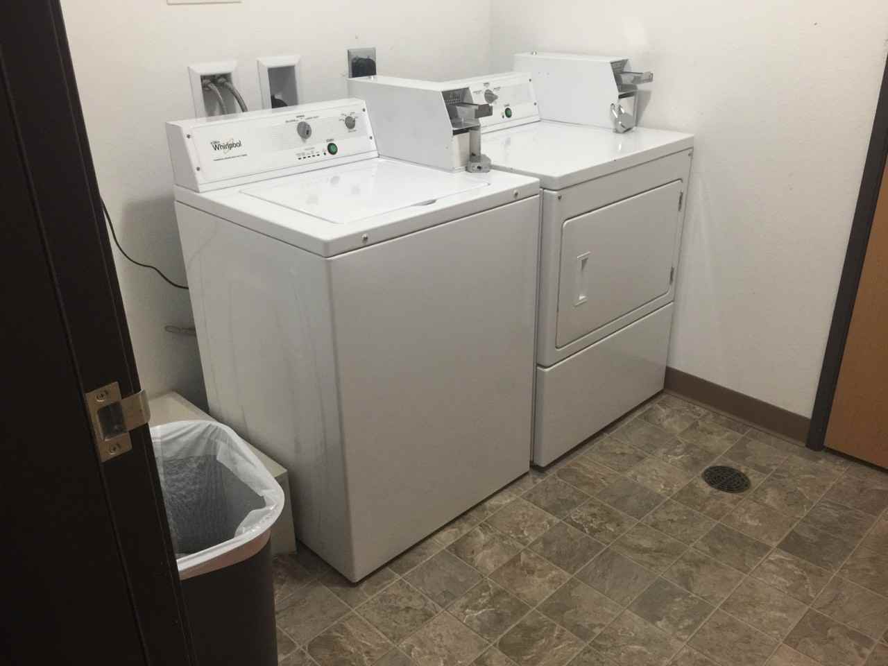 701 South Victory Drive #8 - Photo 4 of 7