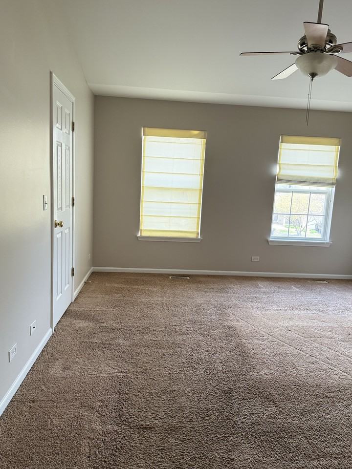 2361 Sunshine Ln #2361 - Photo 3 of 27