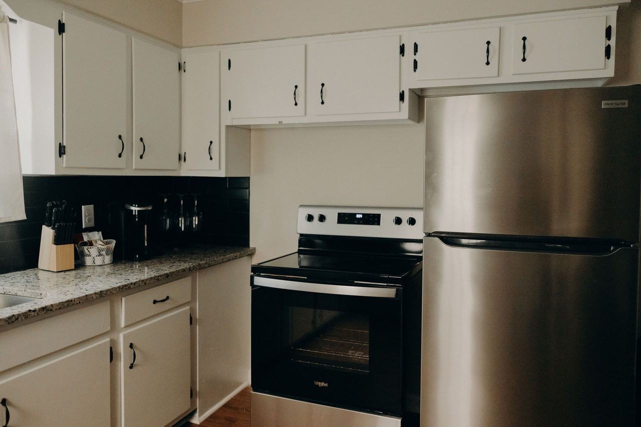 108 Sunview Ave #NA - Photo 3 of 31