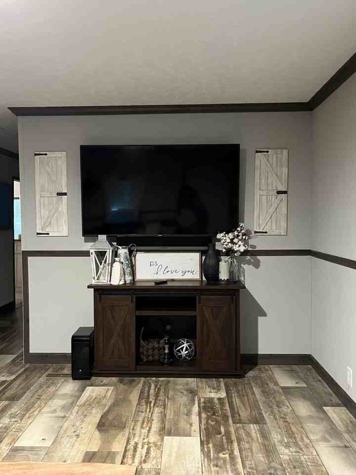 136 Cowans Ford Rd #NA - Photo 3 of 12