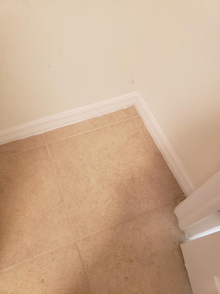2529 Sw 11th Pl #1 - Photo 7 of 16