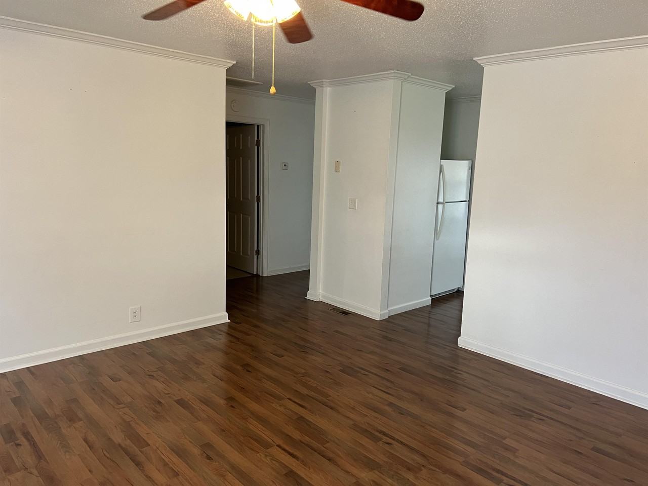 105 Darlene Ln #105 - Photo 2 of 11