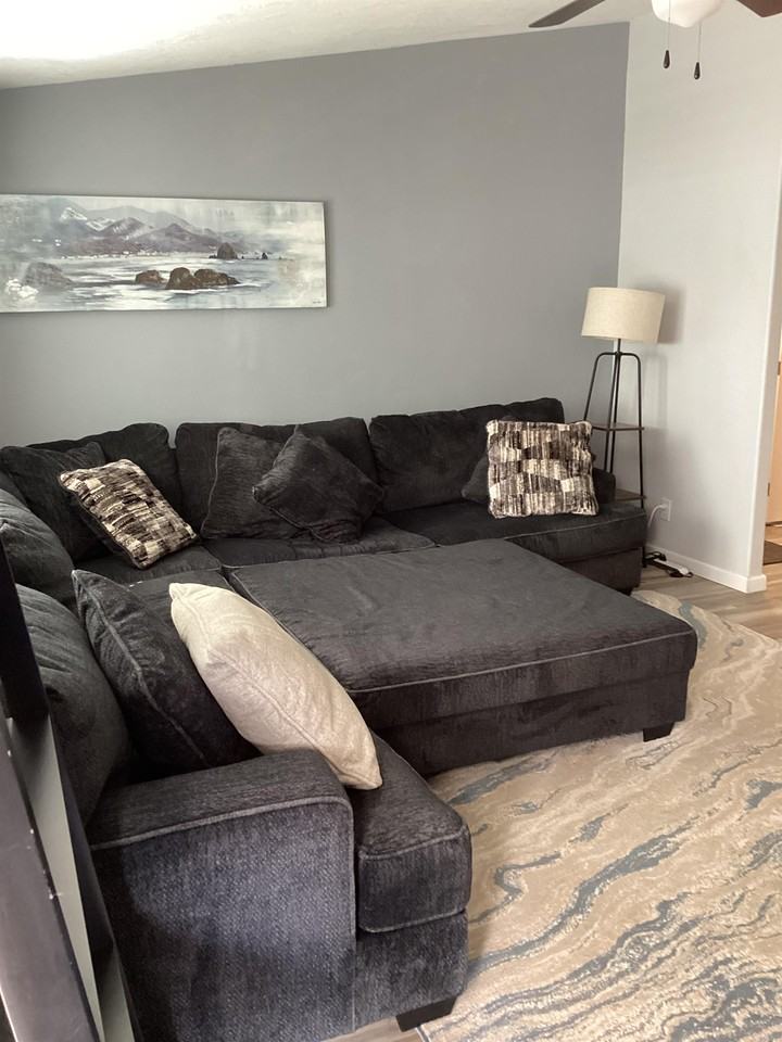 250 Southwest 30th Street #1 - Photo 3 of 20