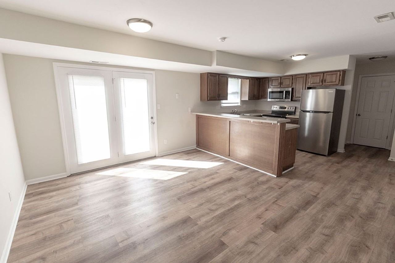 1901 Mirtle Grove Ct - Photo 5 of 31