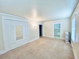 Queen Anne Arms - Photo 1 of 1