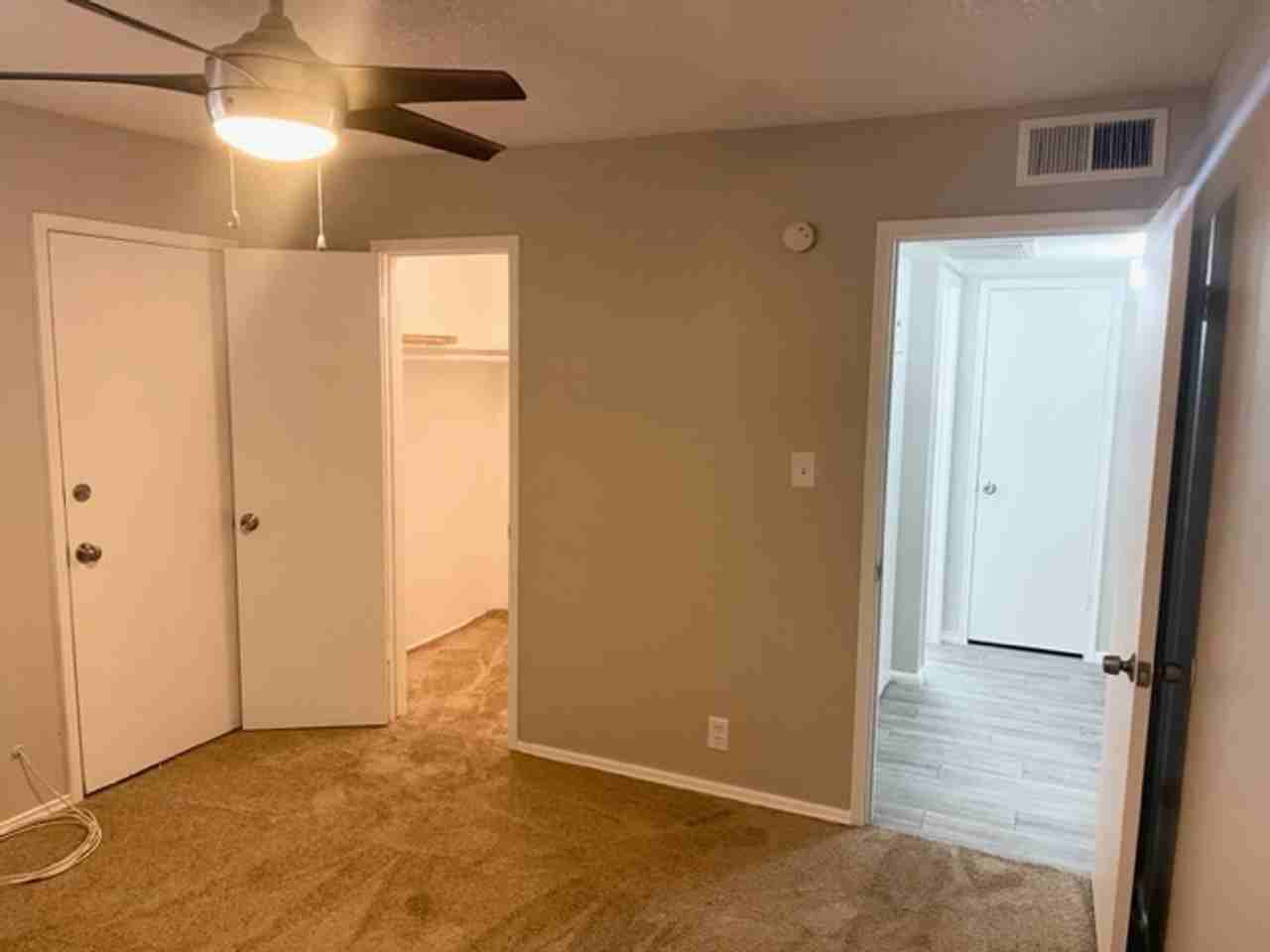 1 bed 1 bath with storage unit - Photo 7 of 10