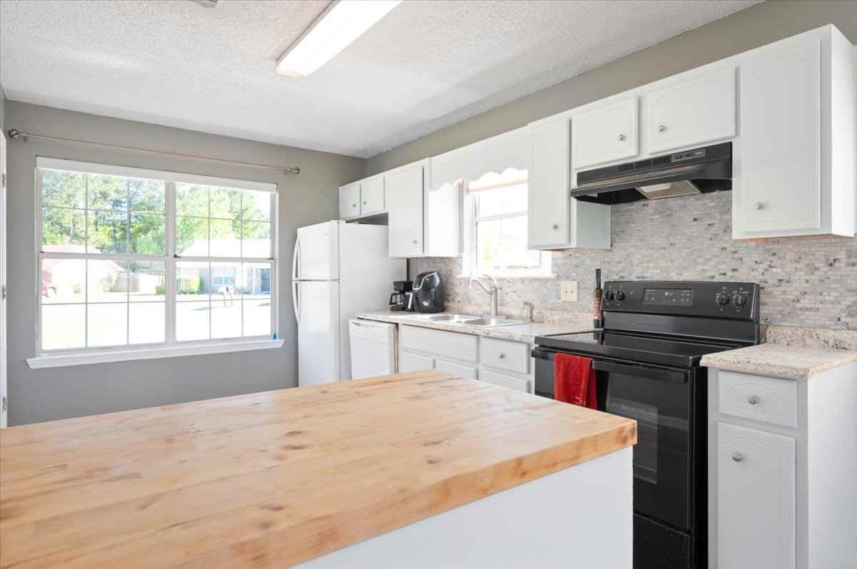 756 Melissa Dr #1 - Photo 6 of 10