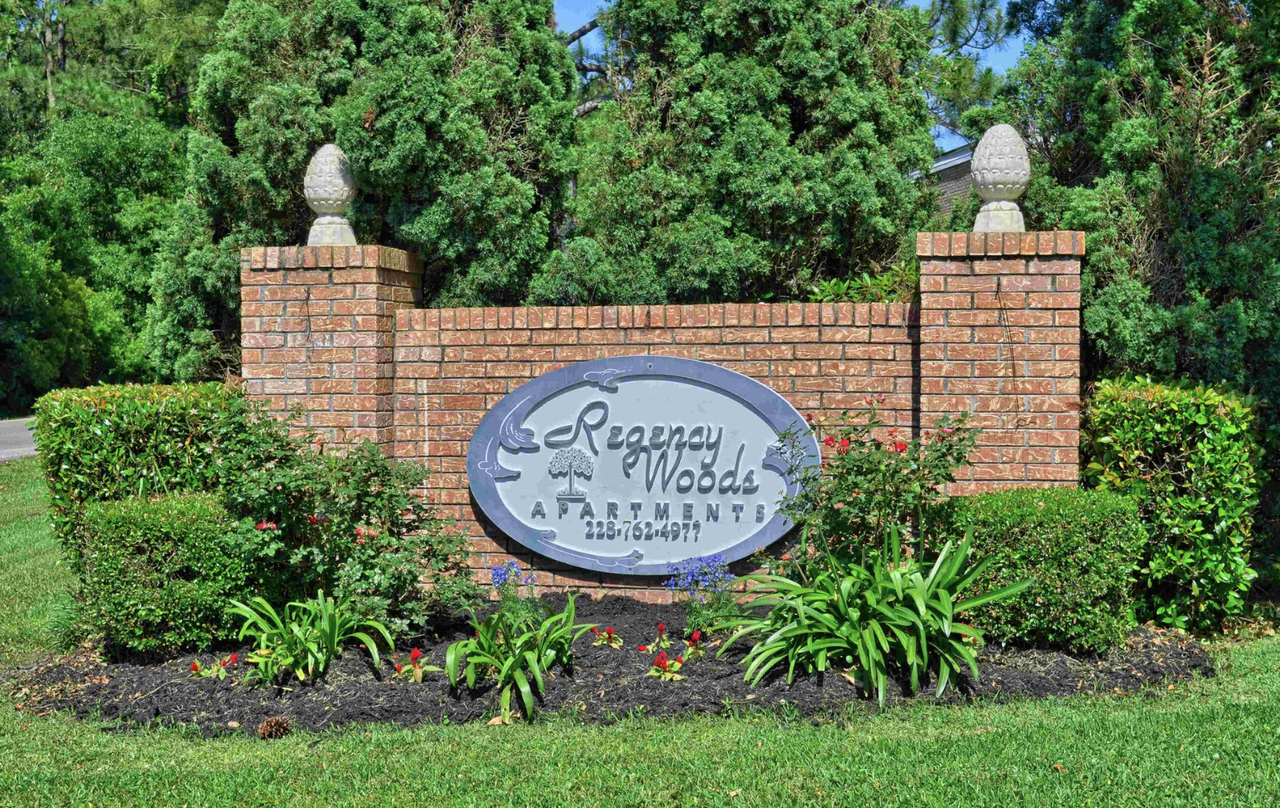 4800 Long AvePascagoula MS 39581 J074DOWN, Pascagoula, MS 39581 2