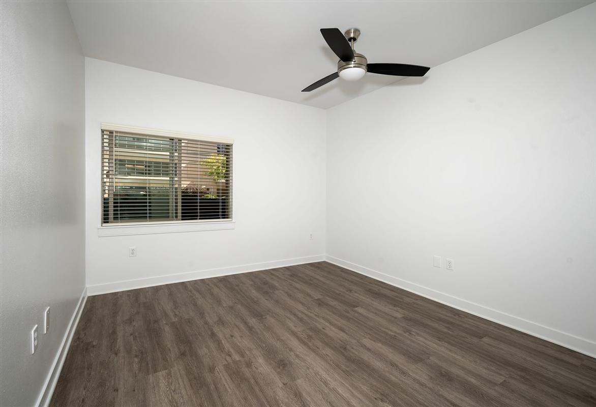 4121 Radford Ave - Photo 3 of 50