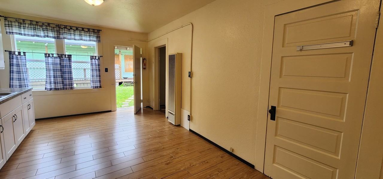 123 Wildwood Ave - Photo 4 of 13