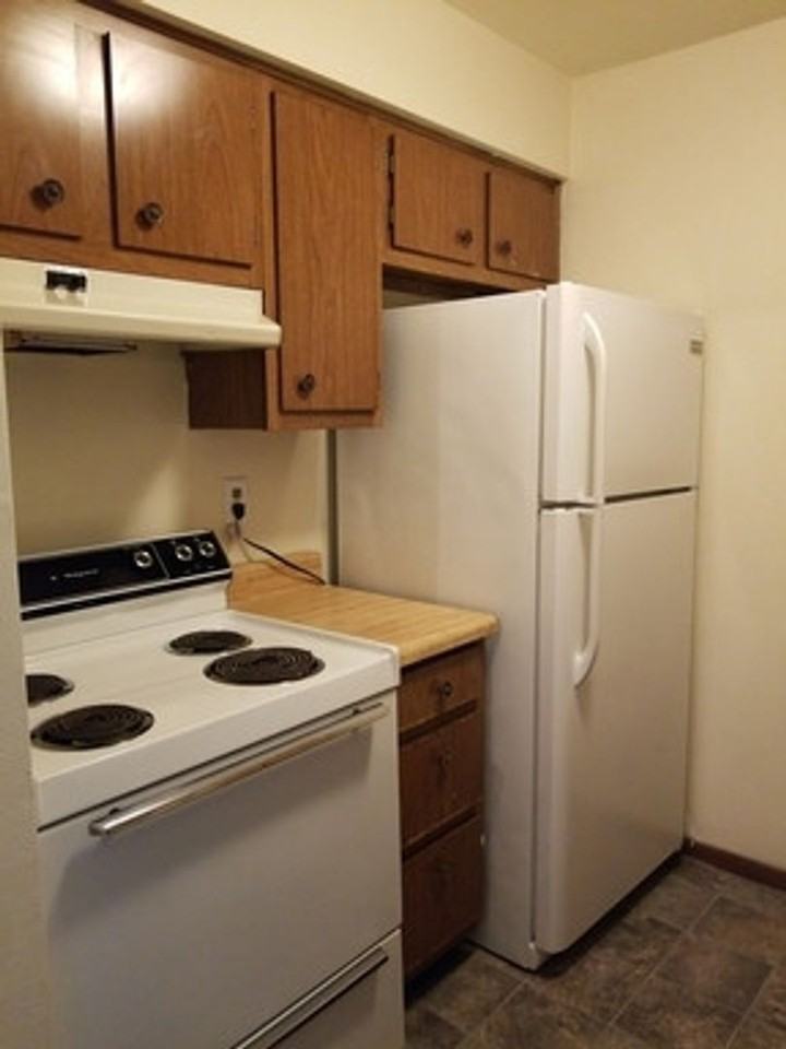 2025 W. Wall St. - Photo 3 of 7