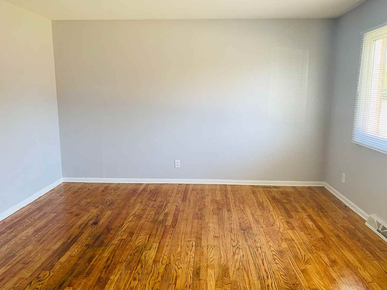 HH-4902-43-A - Photo 2 of 19