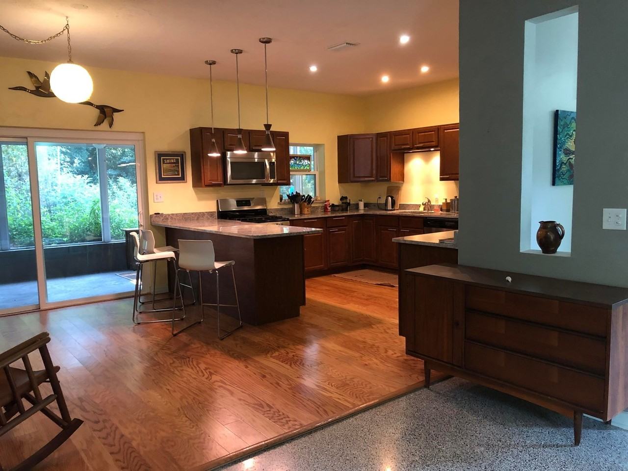 3506 Nw 11th Ave - Photo 3 of 22