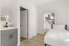 A 5 bedroom, 3 bathroom apartment with common areas and a fully functional kitchen at 1740 Kelton Ave. - Photo 1 of 1