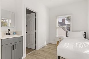 A 5 bedroom, 3 bathroom apartment with common areas and a fully functional kitchen at 1740 Kelton Ave. - Photo 1 of 1