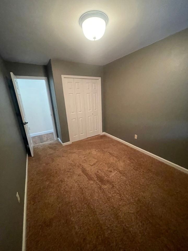 2726 South 12th Street - Photo 7 of 17