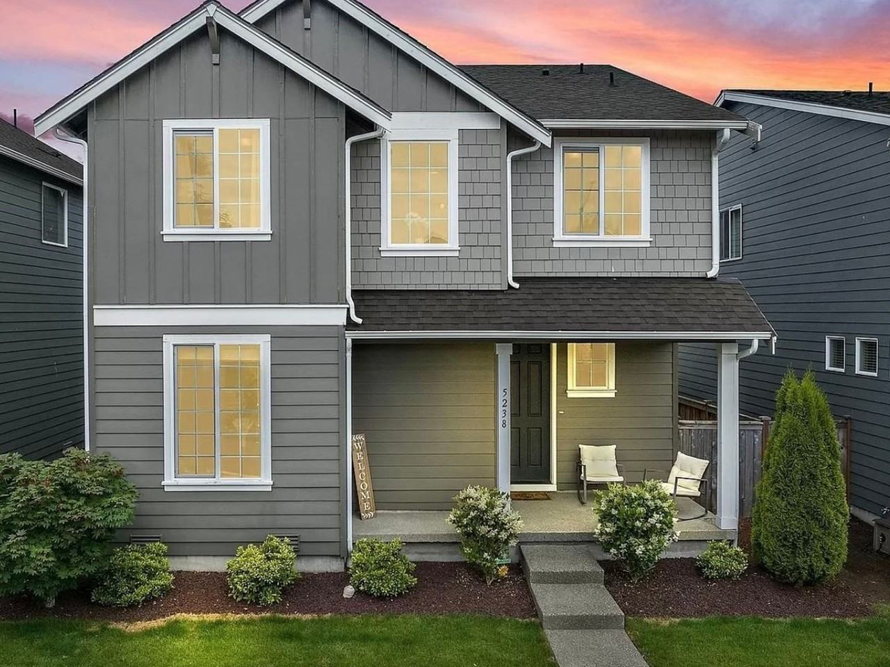 5238 53rd Ave Se - Photo 2 of 18