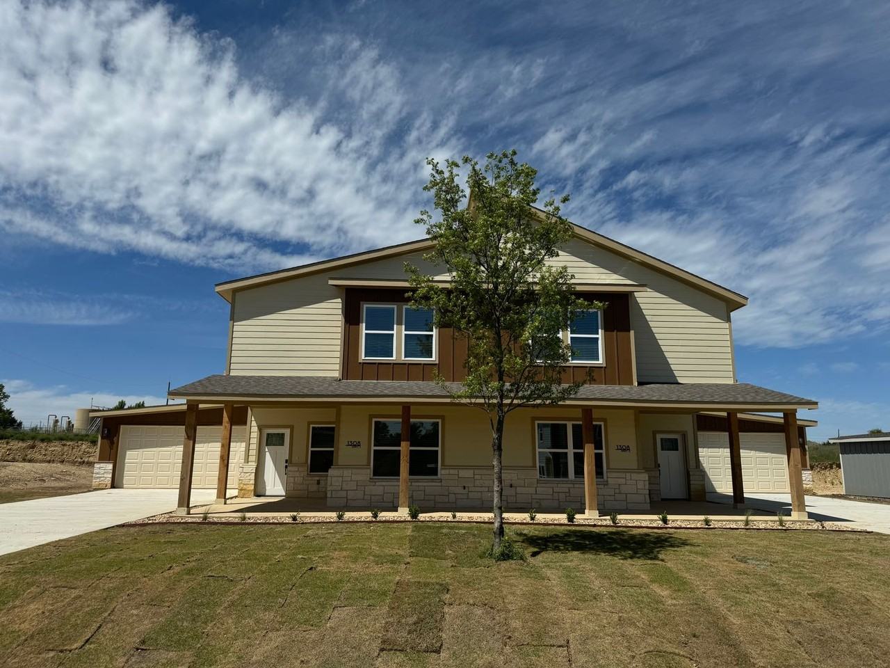 1308 Johnson Bend Rd #2 - Photo 2 of 28