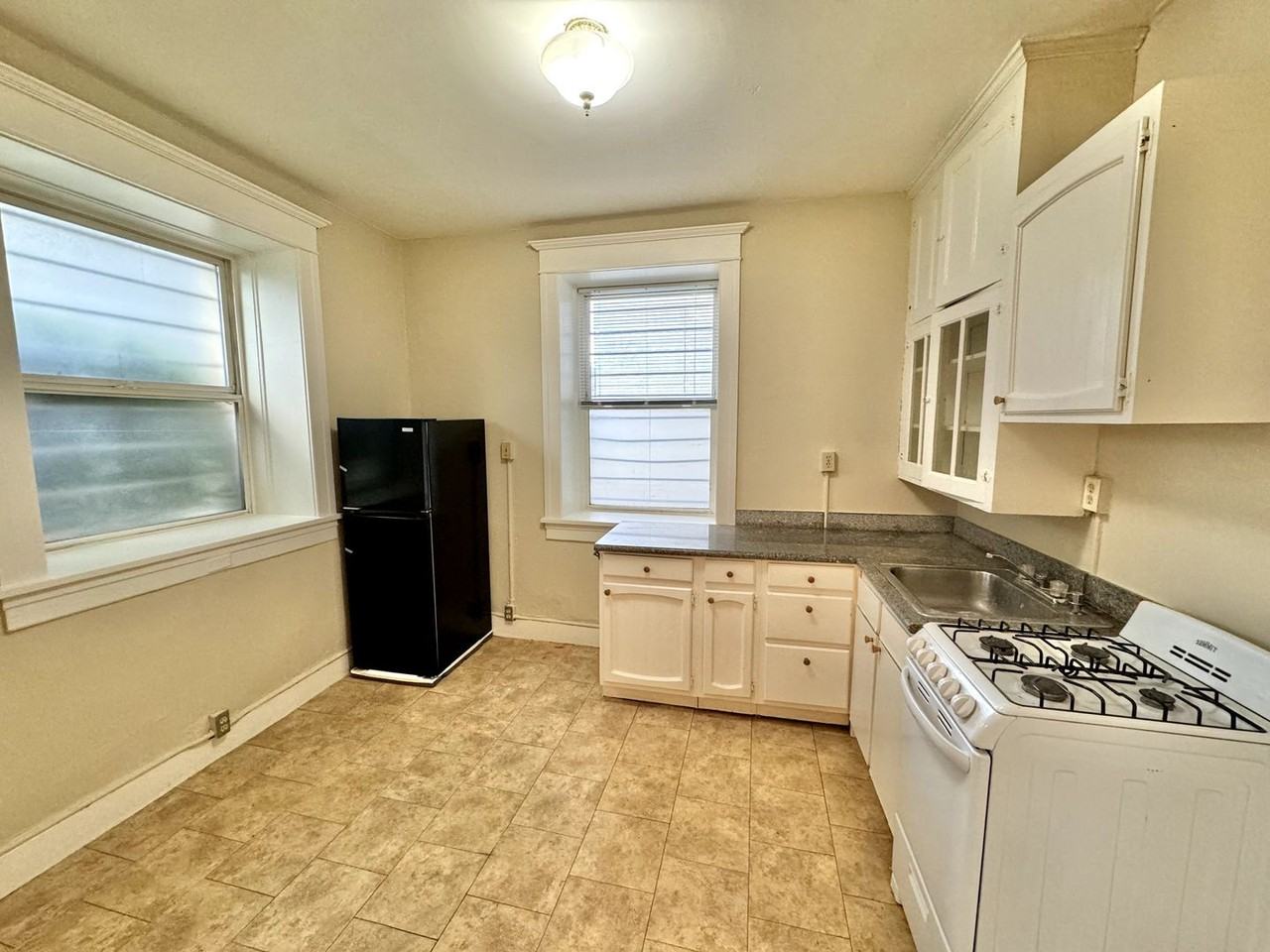 Dover Apartments - Photo 3 of 16