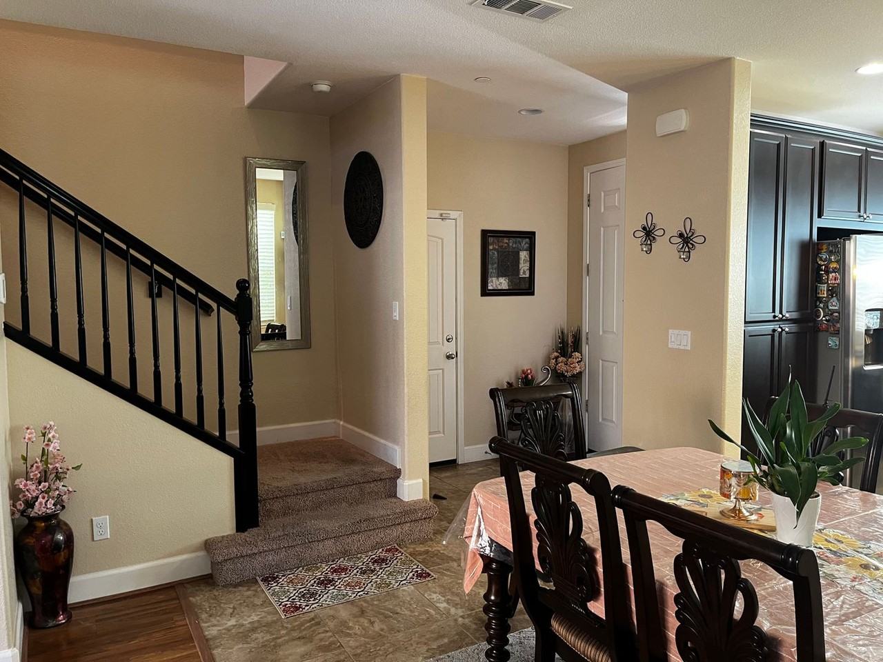 913 Blossom Rock Ln - Photo 4 of 11
