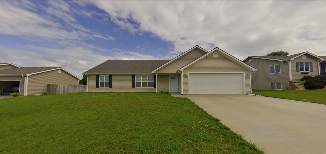1029 Highland Ridge Dr - Photo 2 of 11