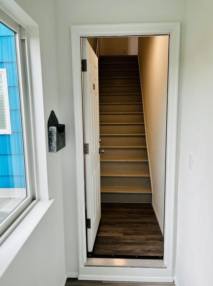 19101 3rd Ave Ne #201 - Photo 5 of 17