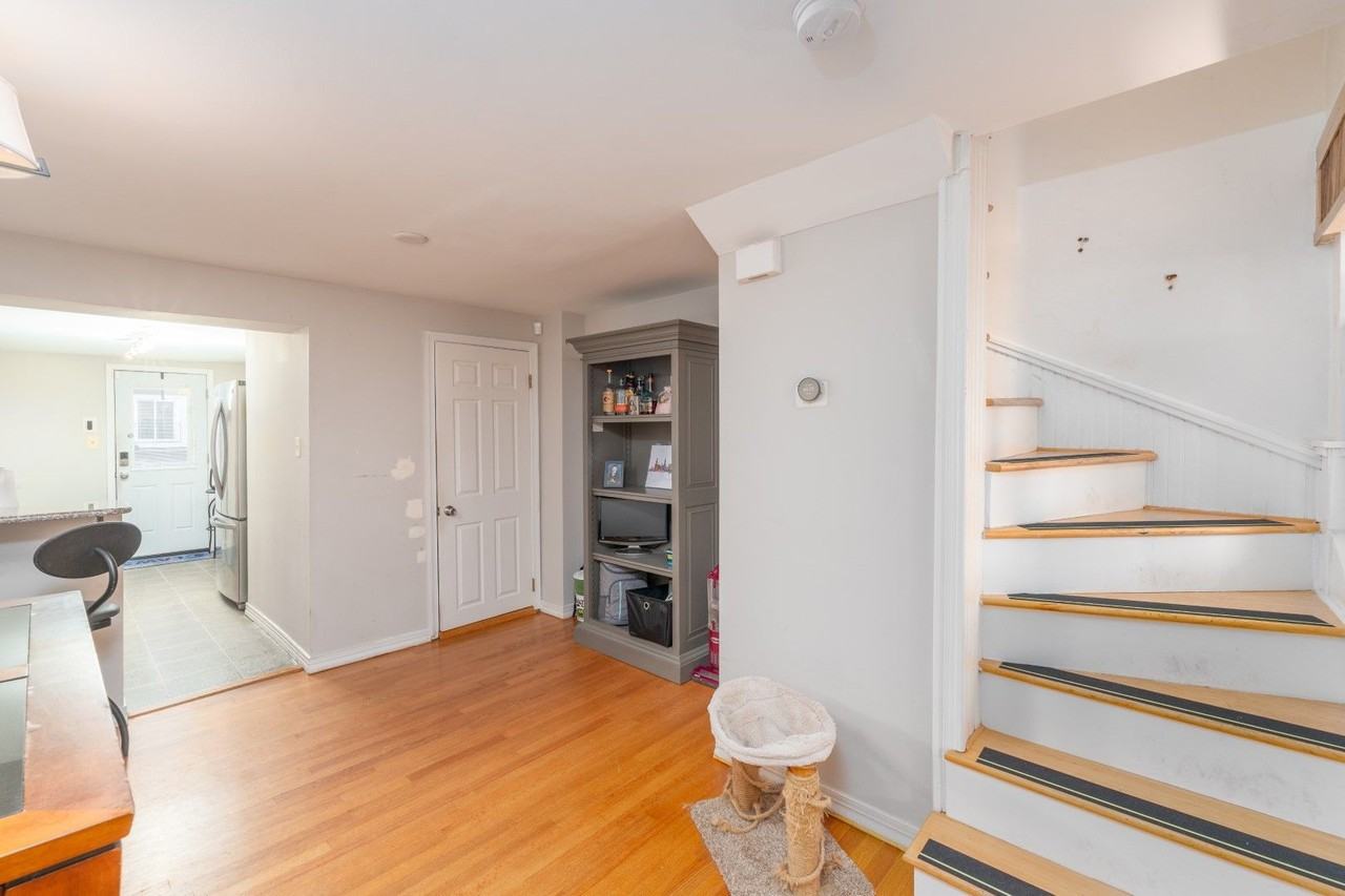 1516 William St - Photo 5 of 21