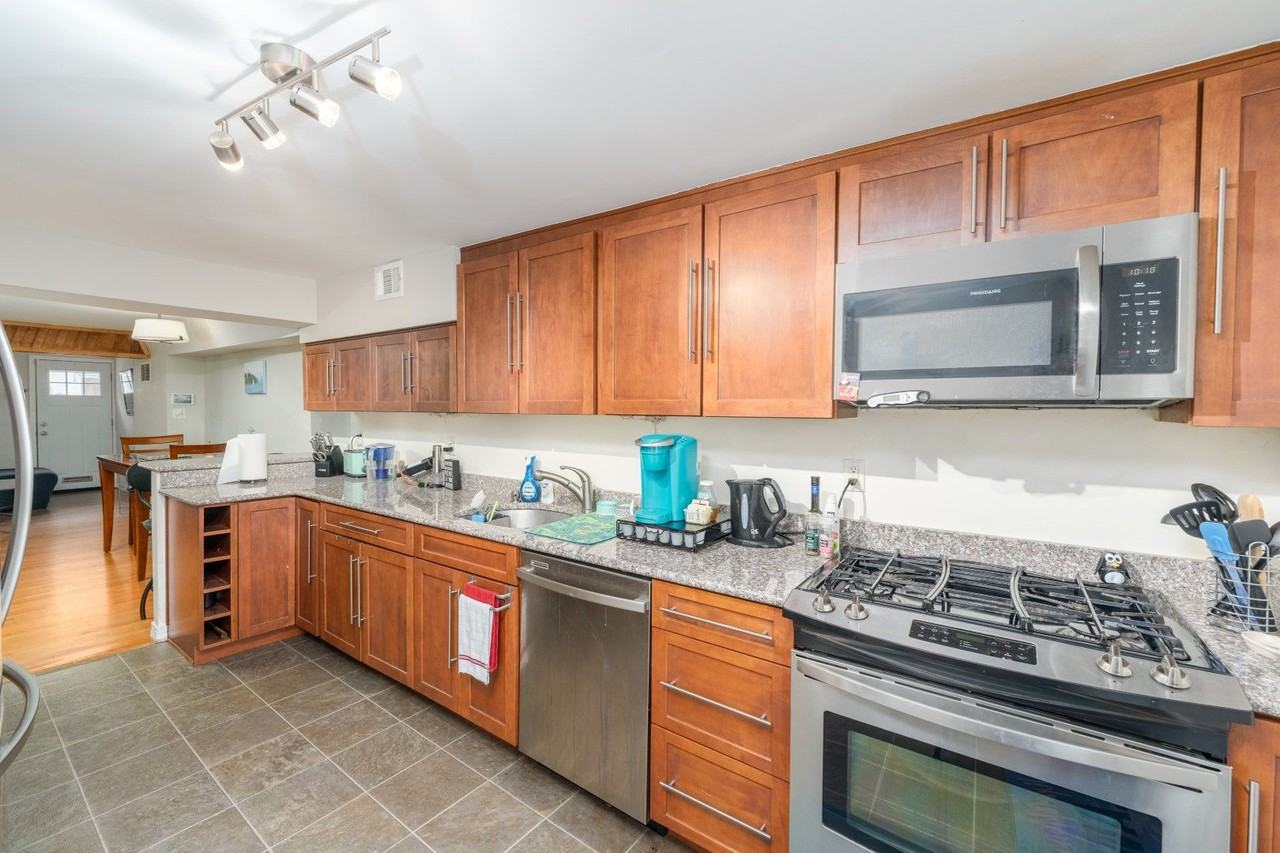 1516 William St - Photo 6 of 21