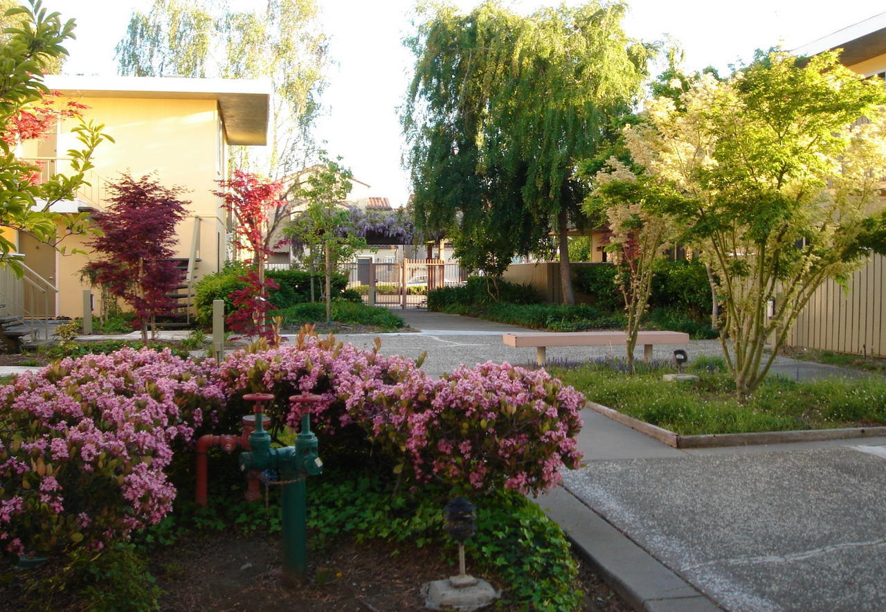 42010 Blacow Road - Photo 3 of 6