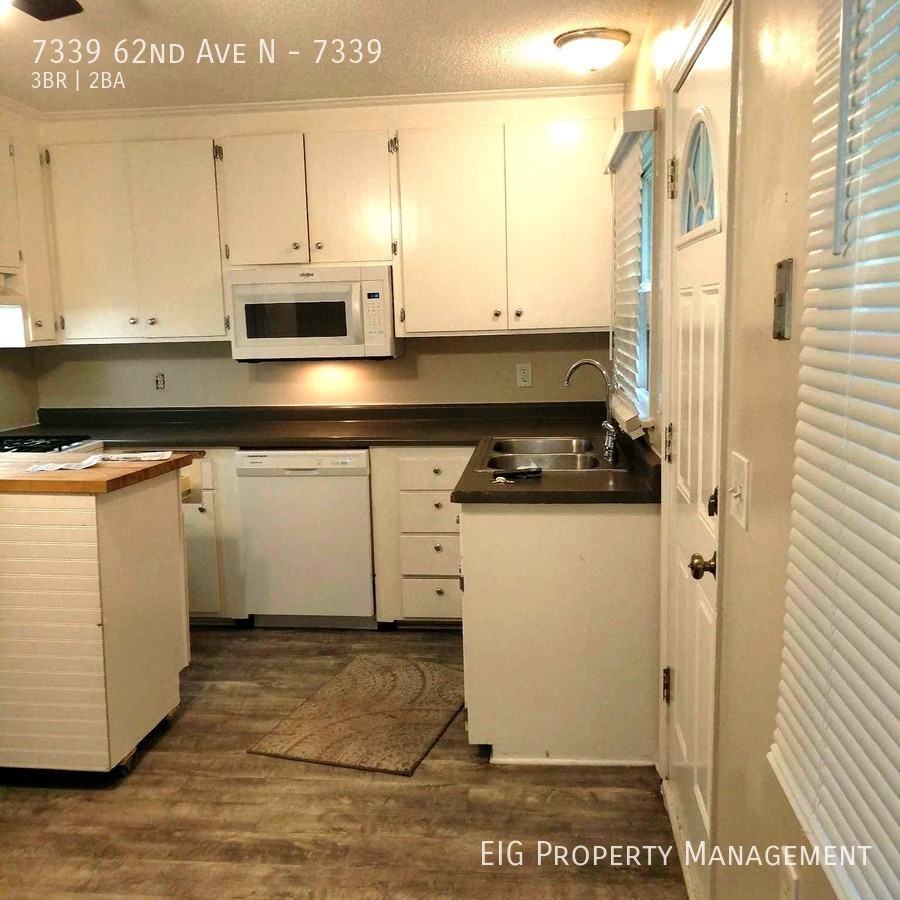 7339 62nd Ave N #7339 - Photo 2 of 19