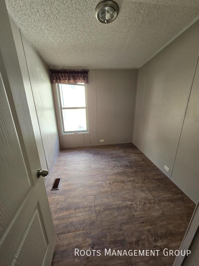 151 Riviera Courts Dr #151 - Photo 3 of 9