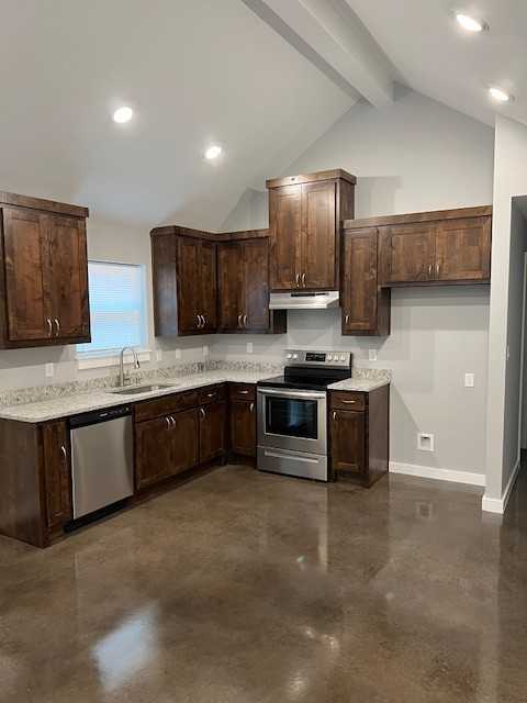 201 Isabella St #201 - Photo 3 of 15