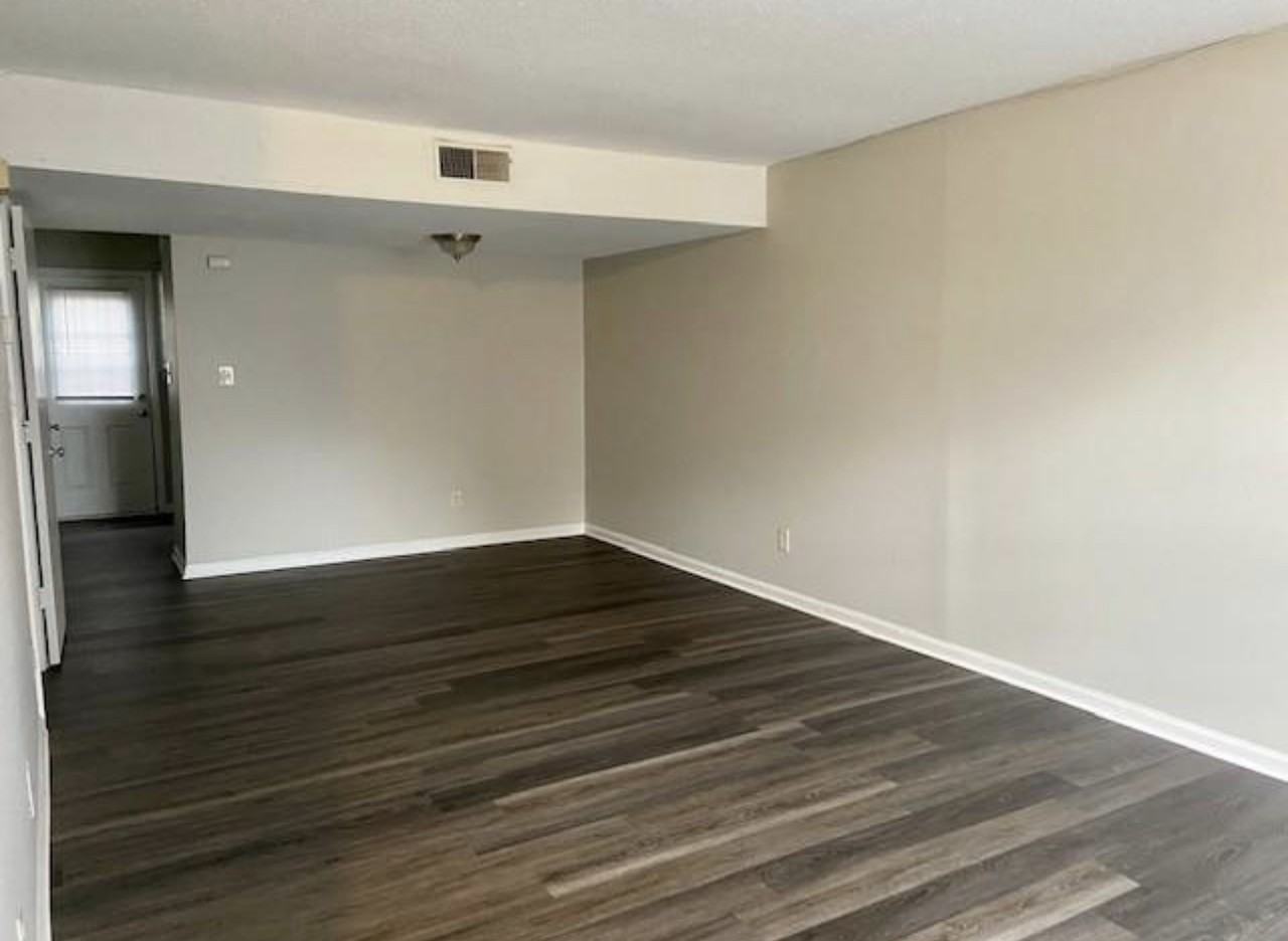 7903 Oak Meadow Ct #2 - Photo 4 of 16
