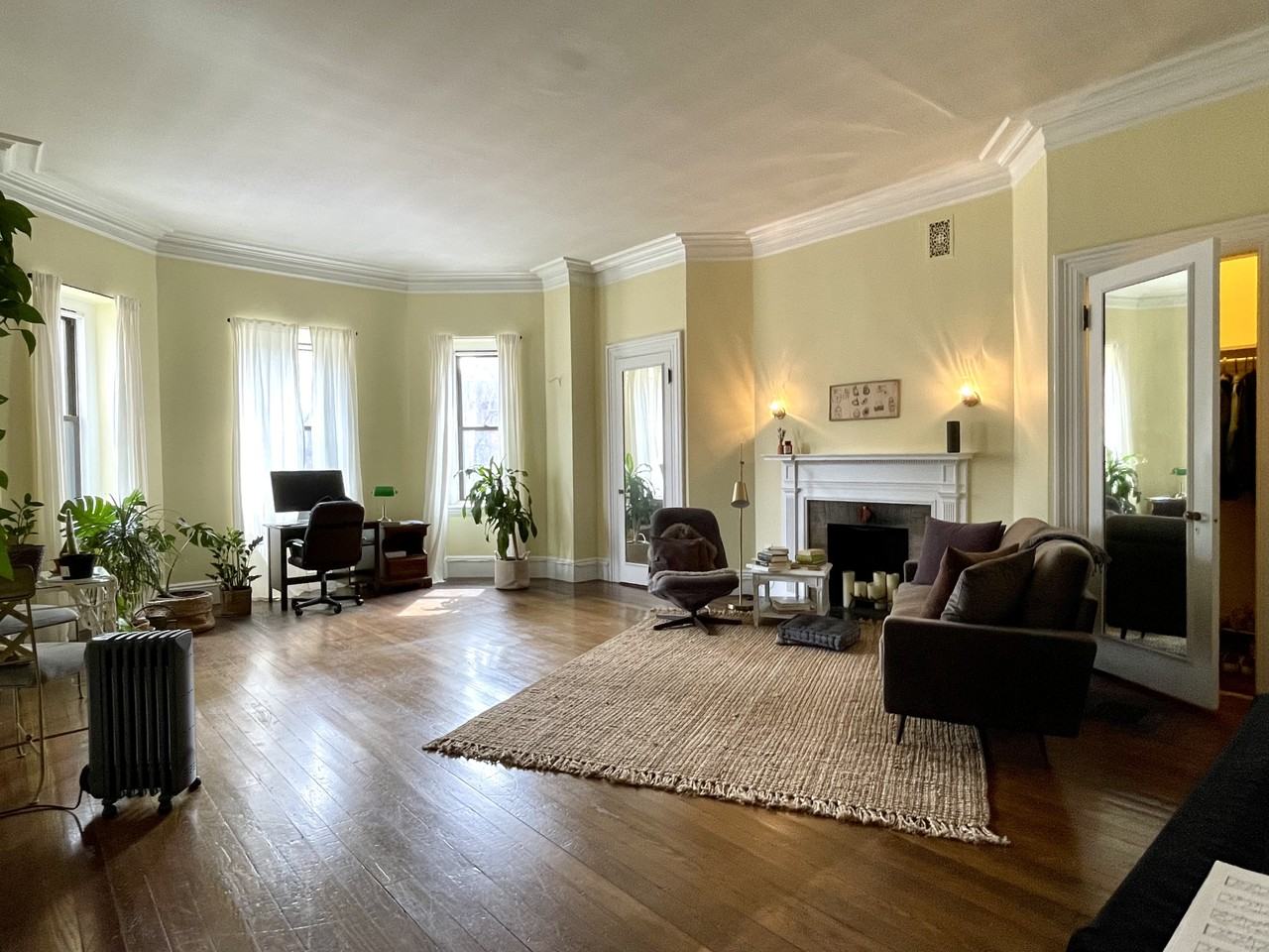 317 Commonwealth Ave #3A