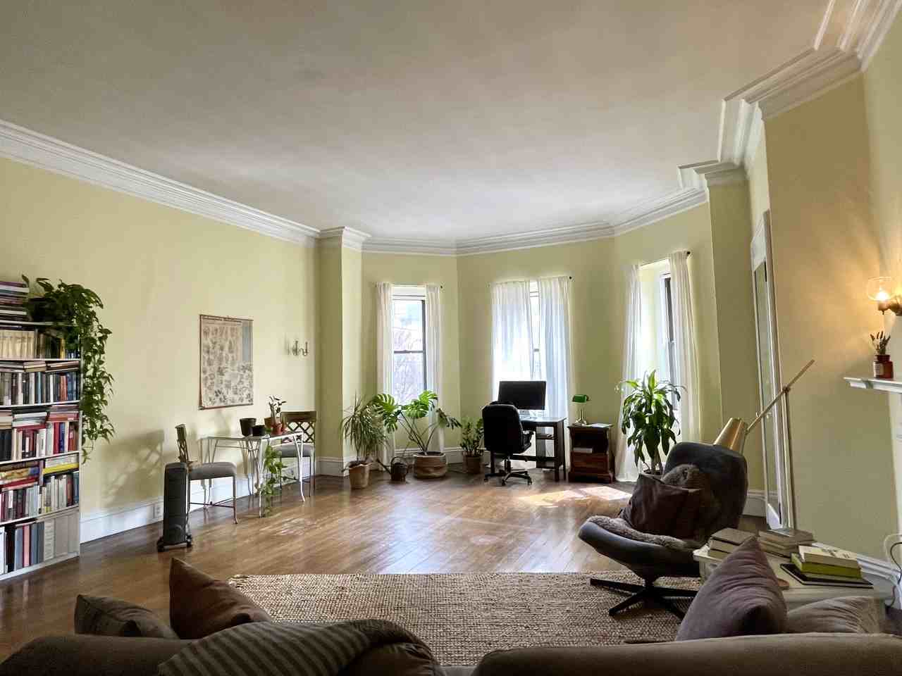 317 Commonwealth Ave #3A - Photo 2 of 16
