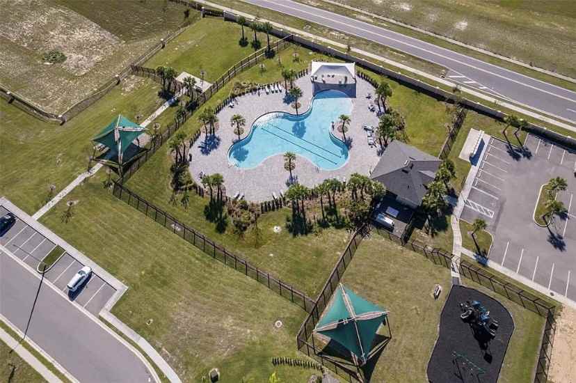 573 Disa Dr #NA - Photo 4 of 12