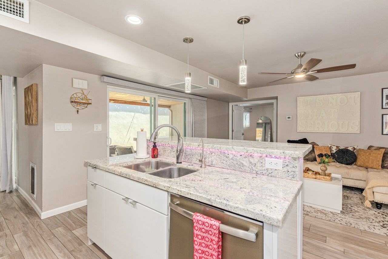 5913 E Thomas Rd #NA - Photo 6 of 27