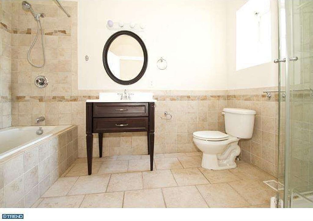 1839 Christian St - Photo 7 of 22